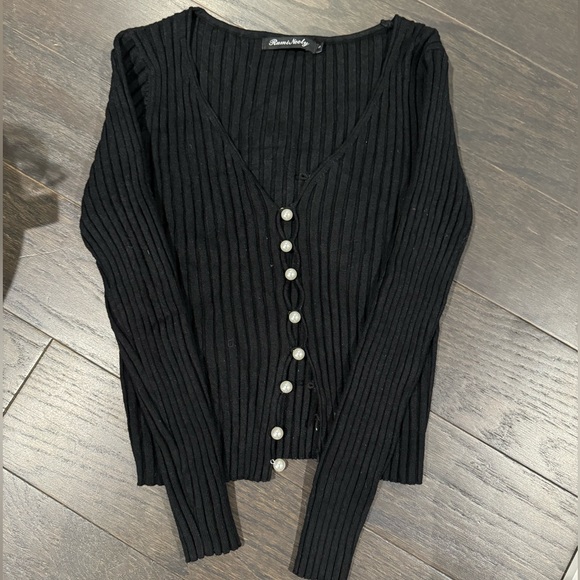 Rumi Neely Pearl Cardigan Size S - Picture 2 of 2